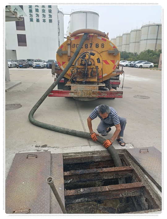 东兴隔油池清掏